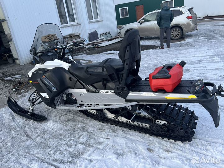 SKI-DOO expedition 900 ACE