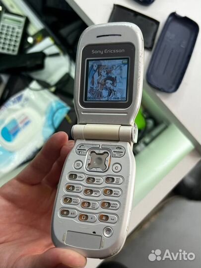 Sony Ericsson Z200