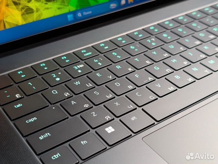 Razer Blade 16 4kminiled/ RTX 4090