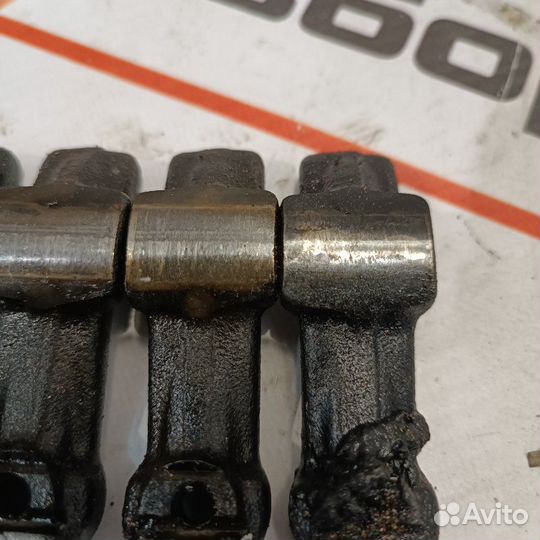 Толкатель клапана Chevrolet Niva 2123. 0330668