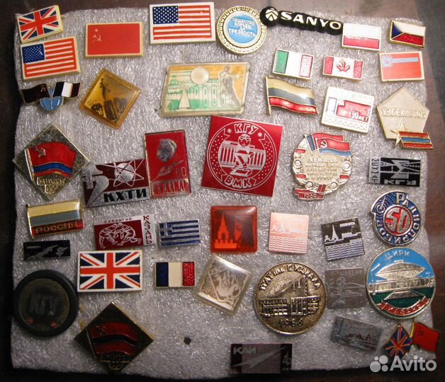 Значки Казани и других городов, гербы