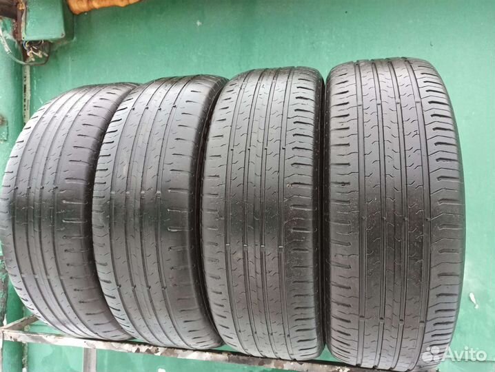Continental ContiEcoContact 5 215/60 R17 96H