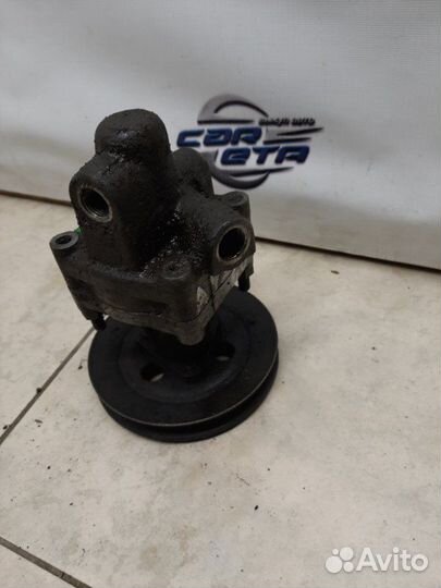 Насос гидроусилителя руля Audi 80 B3 PM205125 1991