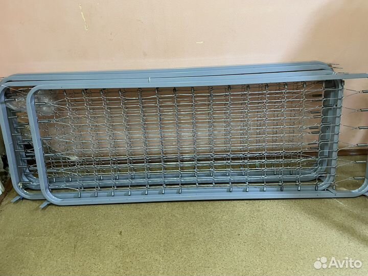 Кровать двухъярусная металлическая бу