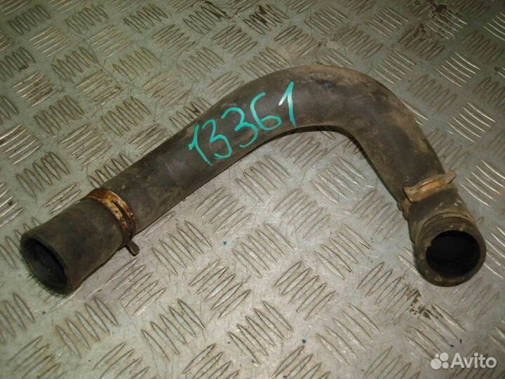 Патрубок Land Rover Discovery