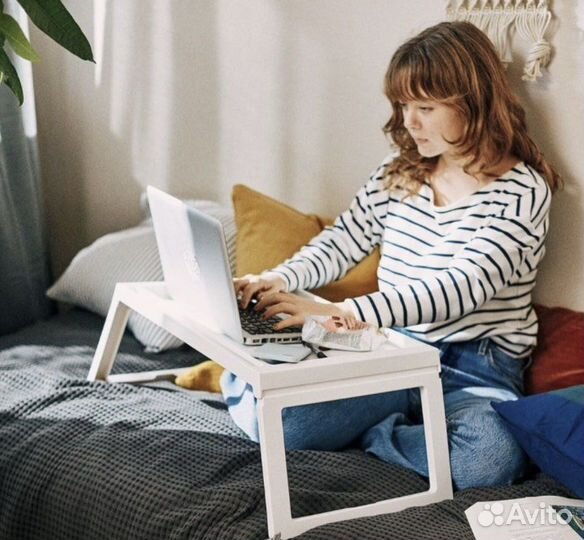 Столик Икеа поднос