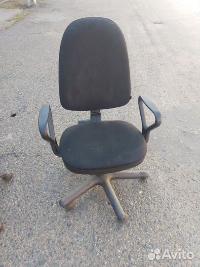 Компьютерное кресло