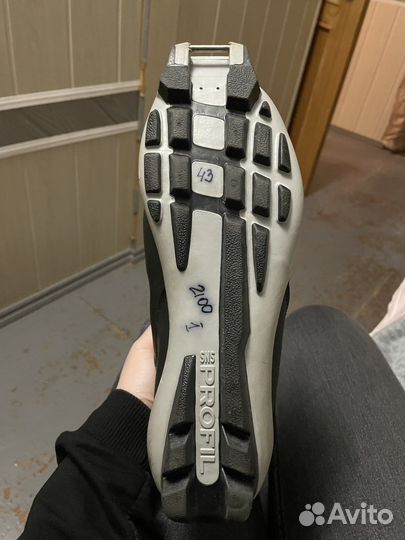 Лыжные ботинки 43 размер
