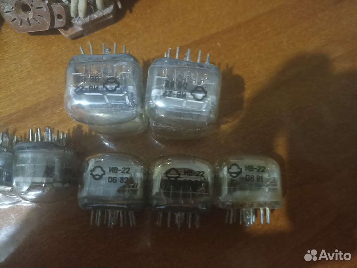 Радиолампы ив 22