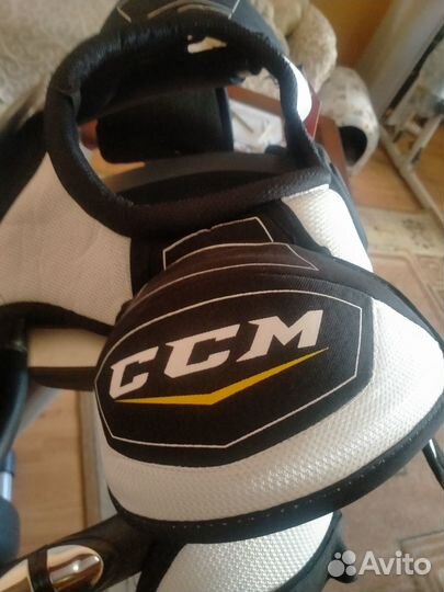 Хоккейная амуниция защита