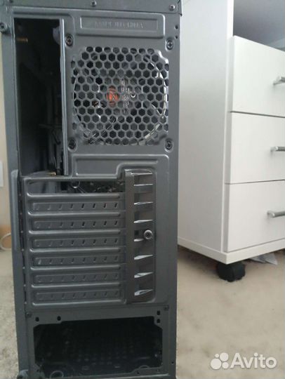 Игровой компьютерный корпус не использованный