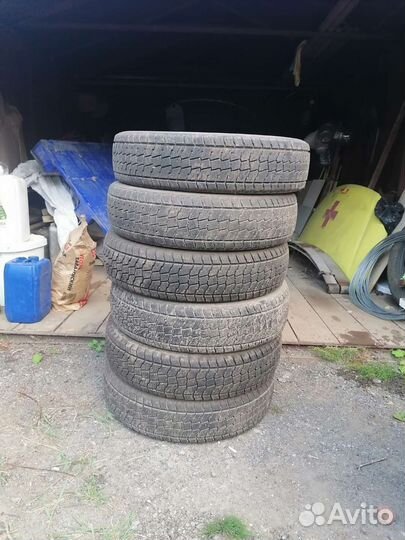 КАМА Кама-218 4.25/80 R16 40D