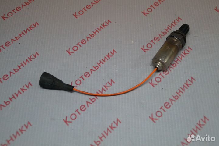 Nissan 22690-81N00 Датчик кислородный