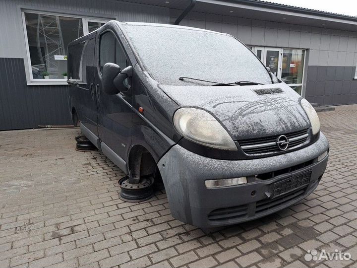 Кронштейн Opel Vivaro