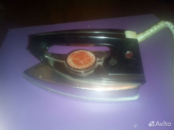 Утюг ут-1000 В Коробке как новый