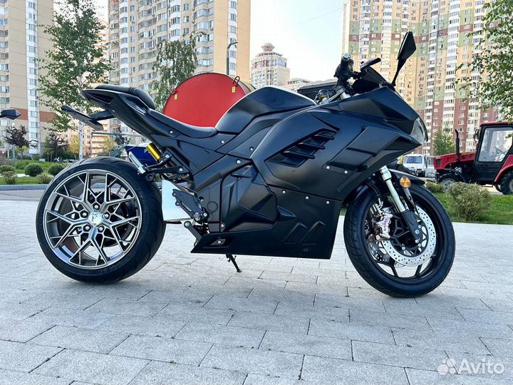 Электробайк Ducati Pinigale Pro