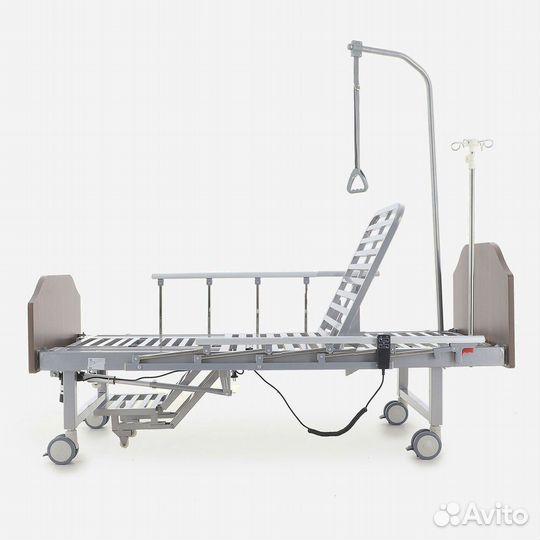 Медицинская кровать для инвалидов