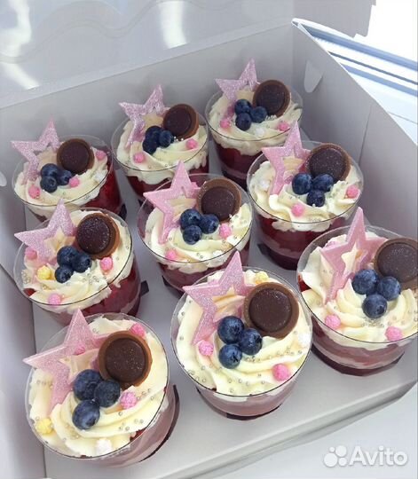 Сьедобные букеты и подарки к Дню Тренера