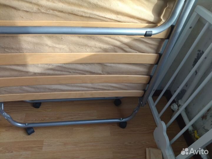 Раскладушка (кровать раскладная)