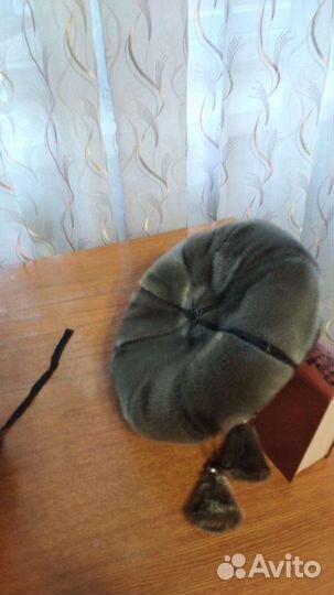 Берет из меха нерпы