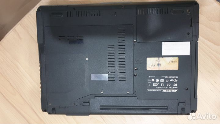 Ноутбук asus X57V