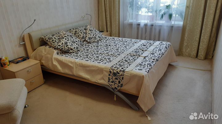 Покрывало на кровать новое