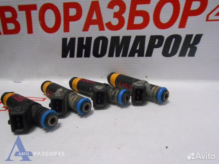 Форсунка инжекторная электрическая для Renault Sym