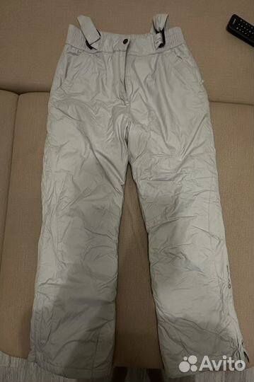 Сноубордический костюм женский