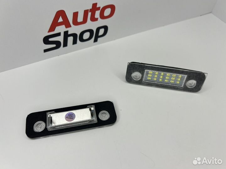 Подсветка номера Ford Focus 2 / C-Max 1