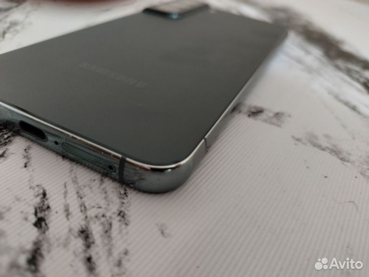 Samsung Galaxy S22+, 8/256 ГБ