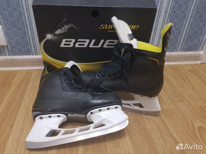 Хоккейные коньки bauer