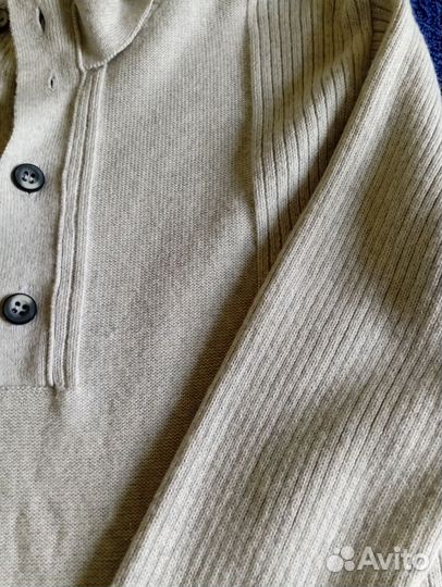 Свитер шерсть