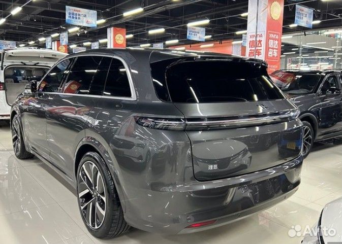 LiXiang L9 1.5 AT, 2023, 50 км