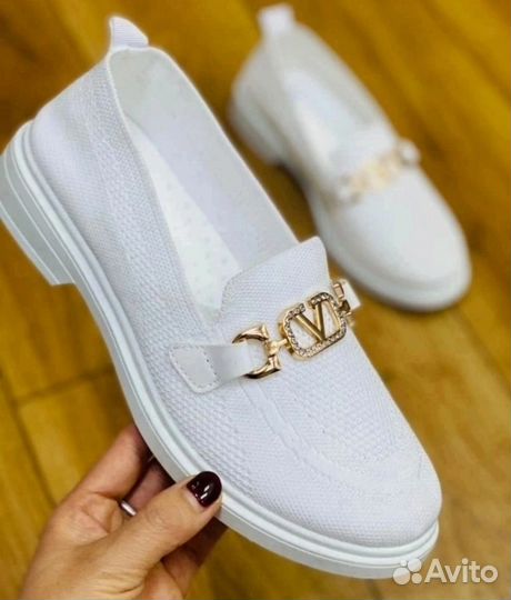 Женские тапки