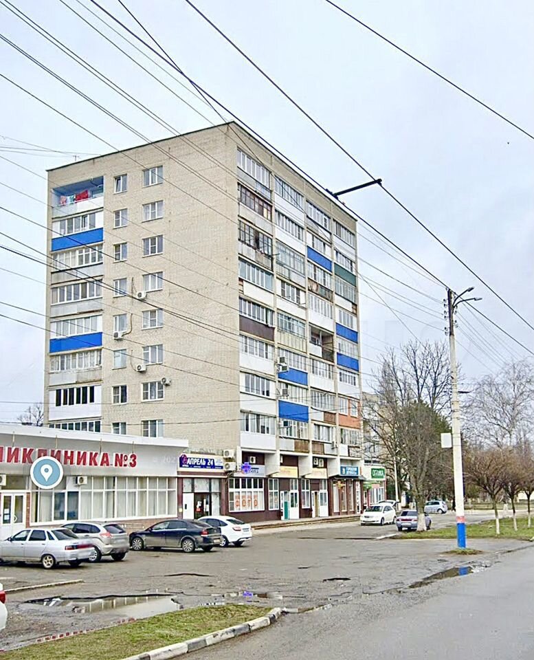 3-к. квартира, 50 м², 3/9 эт.