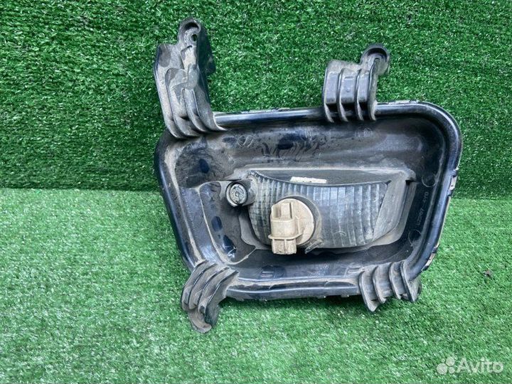 Фара противотуманная передняя левая Kia Rio 3