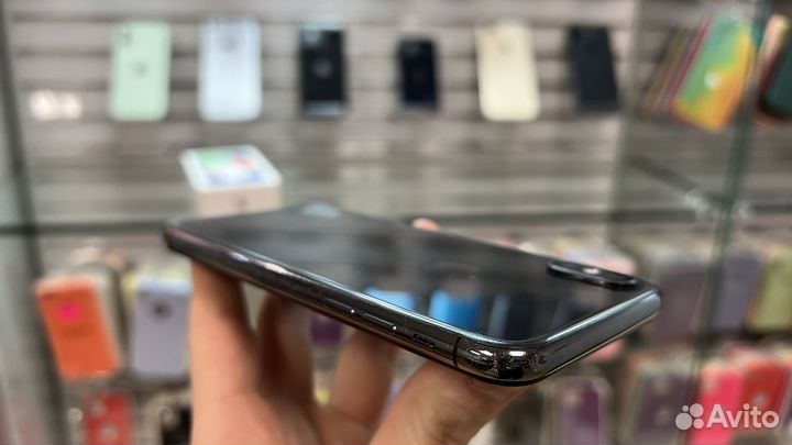 iPhone X, 64 ГБ