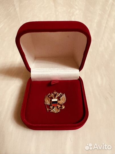 Нагрудной, золотой знак (Герб России)
