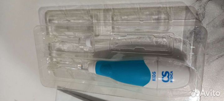 Расчёска, зубная щетка