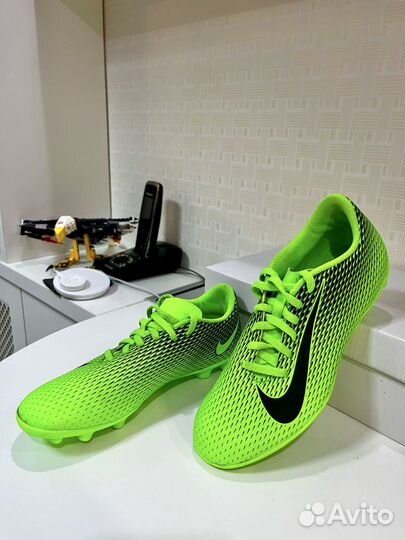 Футбольные бутсы nike 38-39размер