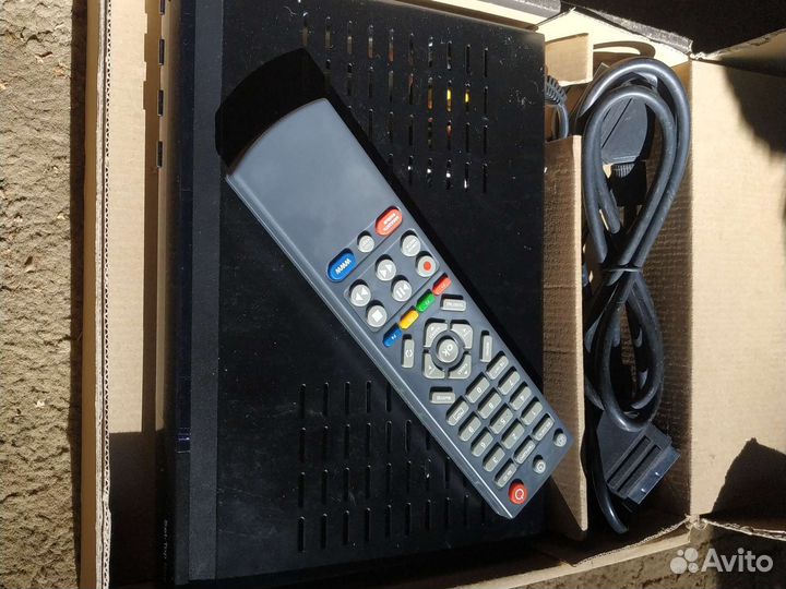 Ресиверы триколор 8300