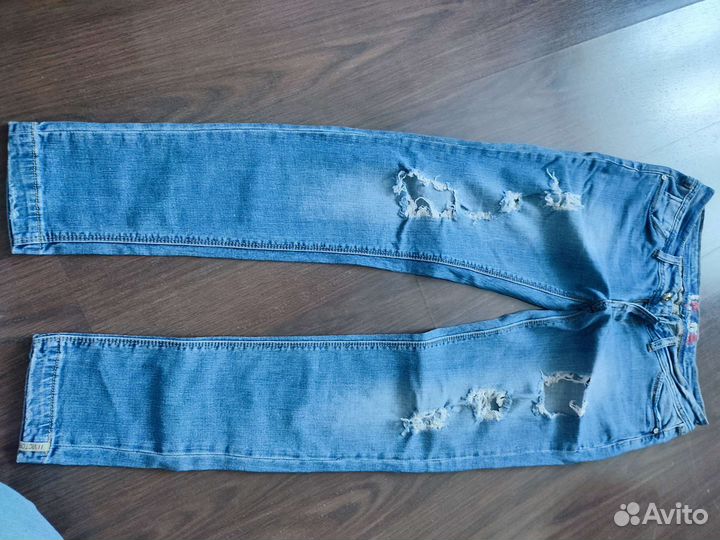 Продам джинсы