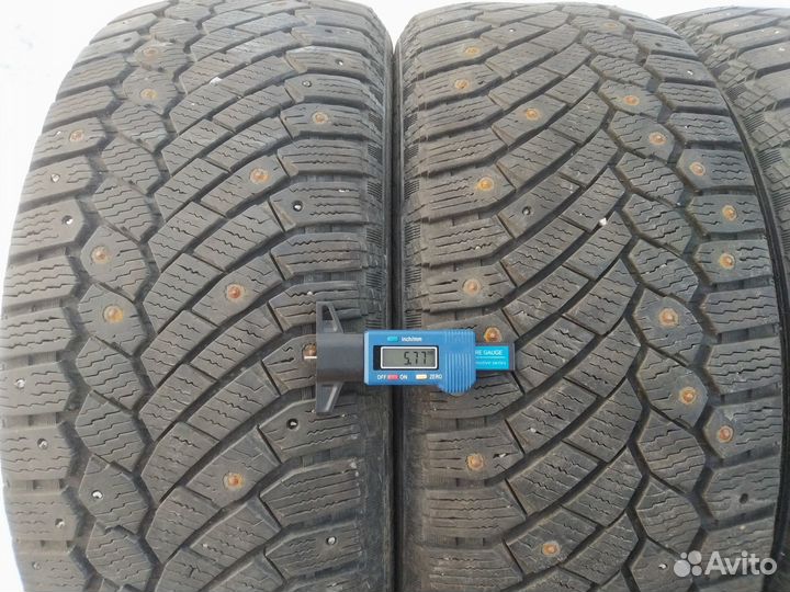 Gislaved Nord Frost 200 SUV 225/55 R18