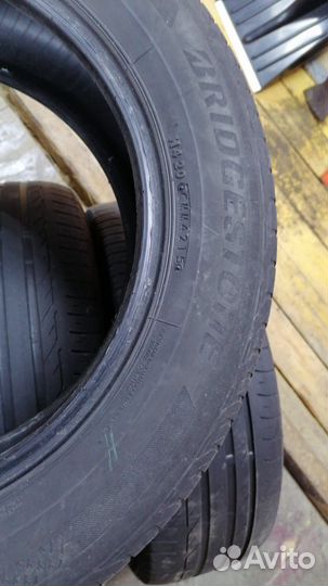 Bridgestone Turanza T001 205/60 R16