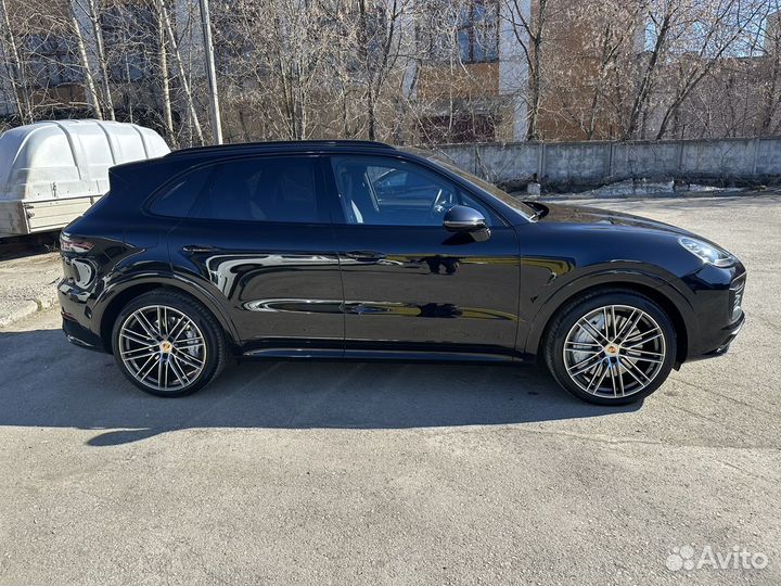 Porsche Cayenne Turbo 4 AT, 2019, 77 000 км