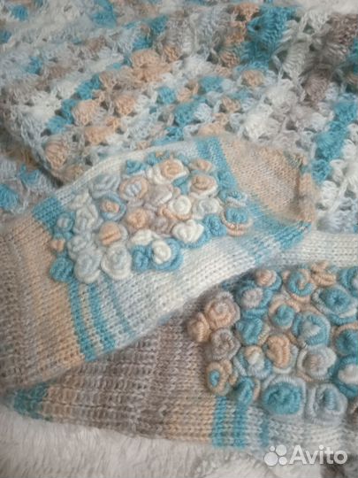 Новый комплект бактус и варежки