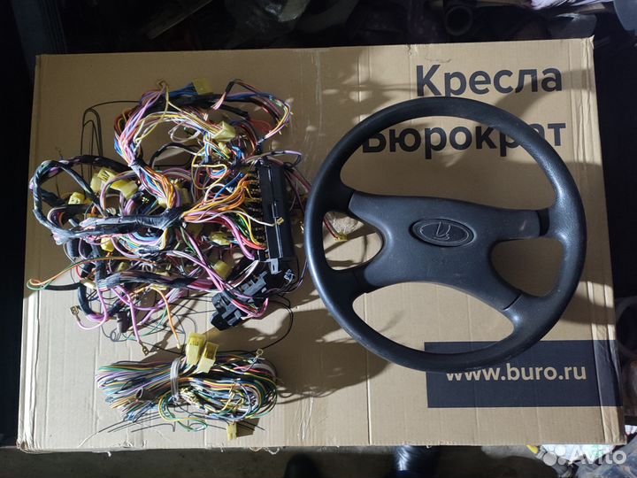 Продам запчасти на Ниву