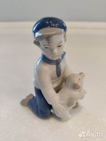 Фарфоровые статуэтки германия Lippelsdorf