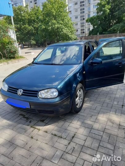 Volkswagen Golf 1.6 МТ, 2001, 218 000 км