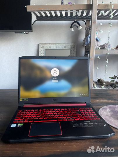 Игровой ноутбук Acer Nitro 5 AN515-54 i7-9750H